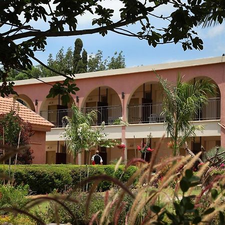 Shaar Hagolan Kibbutz Country Lodging Экстерьер фото